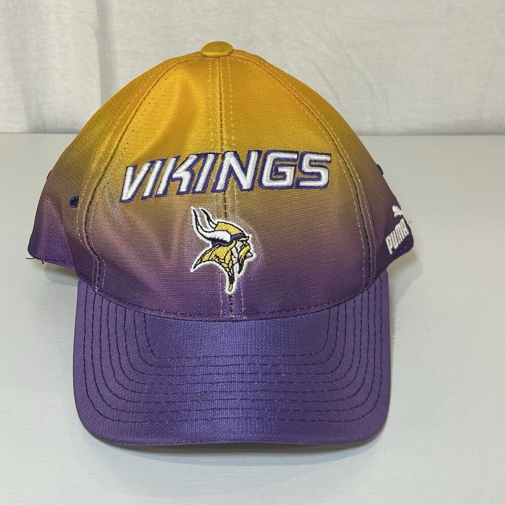MN Vikings Puma NFL Pro Line Sideline Vtg. 90's Adjustable Hook & Loop Hat/Cap